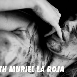 Relax with Muriel la Roja