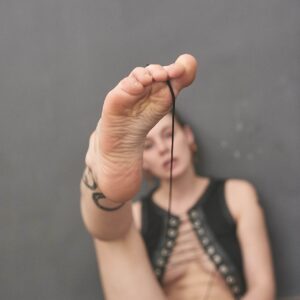 Muriel la Roja Leather Vest