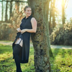 Eelin Relaxing nude in the Winter sun